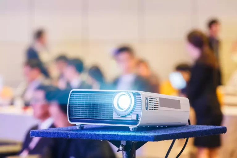 Best Projector for Daylight Viewing